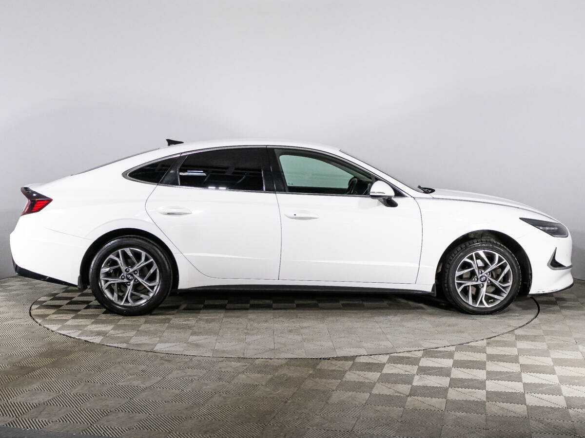 Hyundai Sonata 2019 года с пробегом. Фото: #3