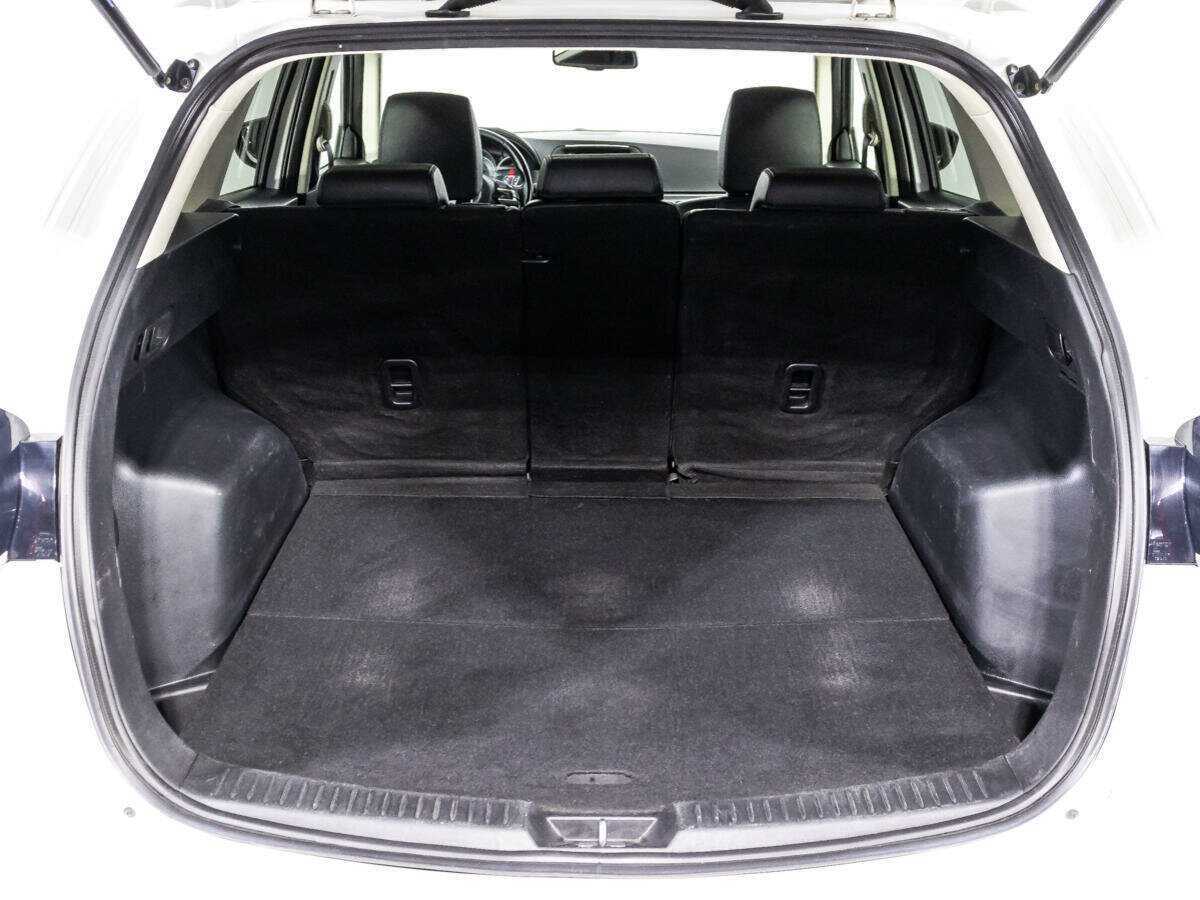 Б/У Мазда Ц-Икс-5 2015 года. Фото: #14