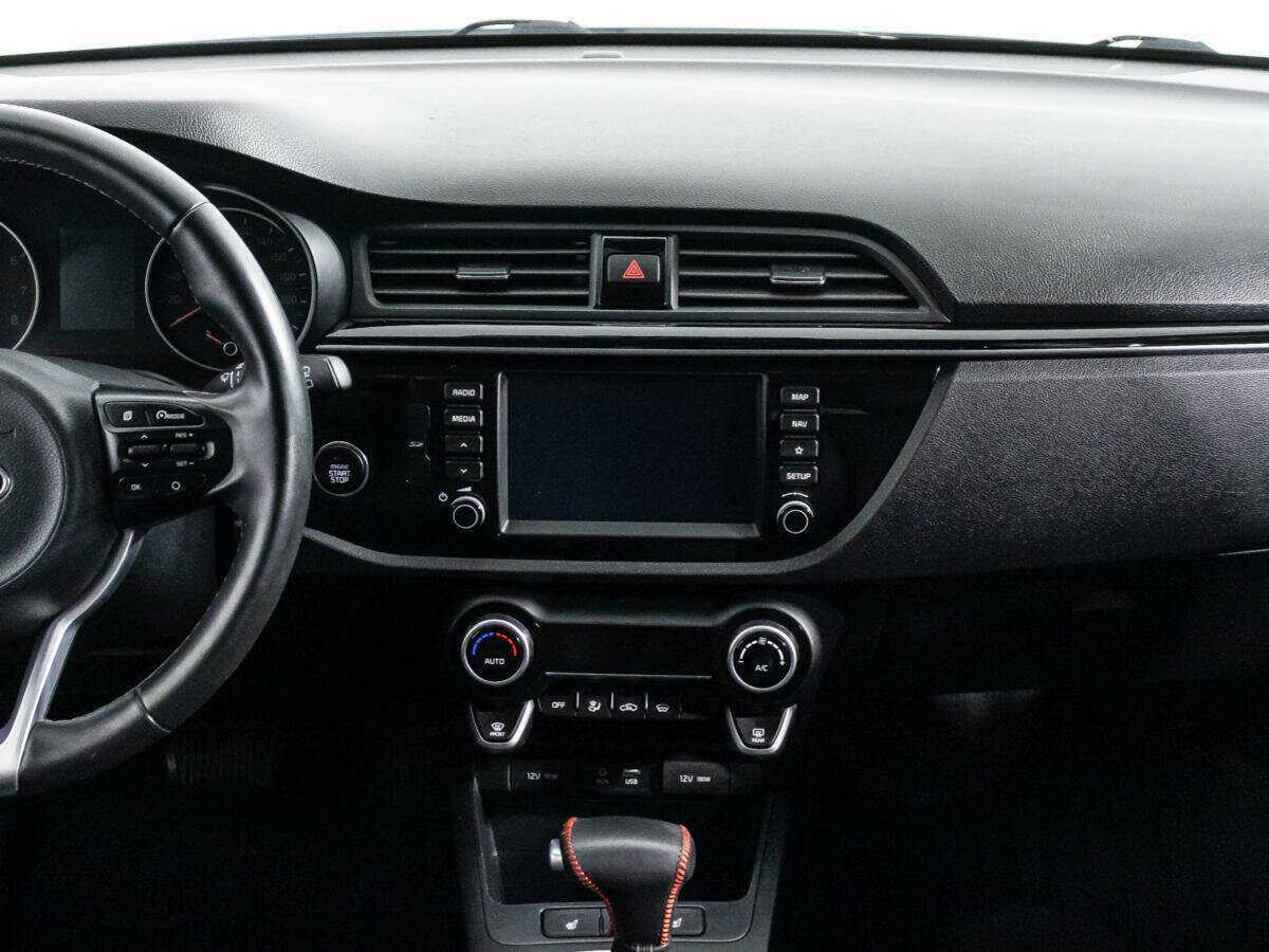 Б/У Киа Рио 2020 года. Фото: #13