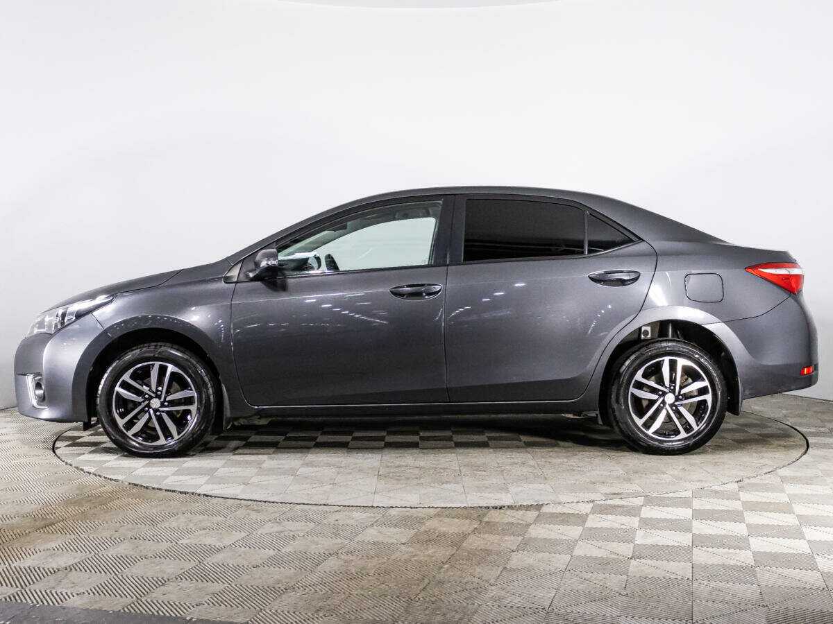 Б/У Тойота Королла 2015 года. Фото: #7