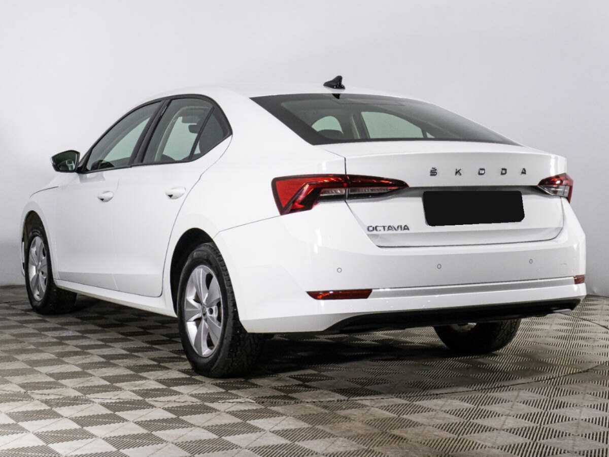 Skoda Octavia 2021 года с пробегом. Фото: #5