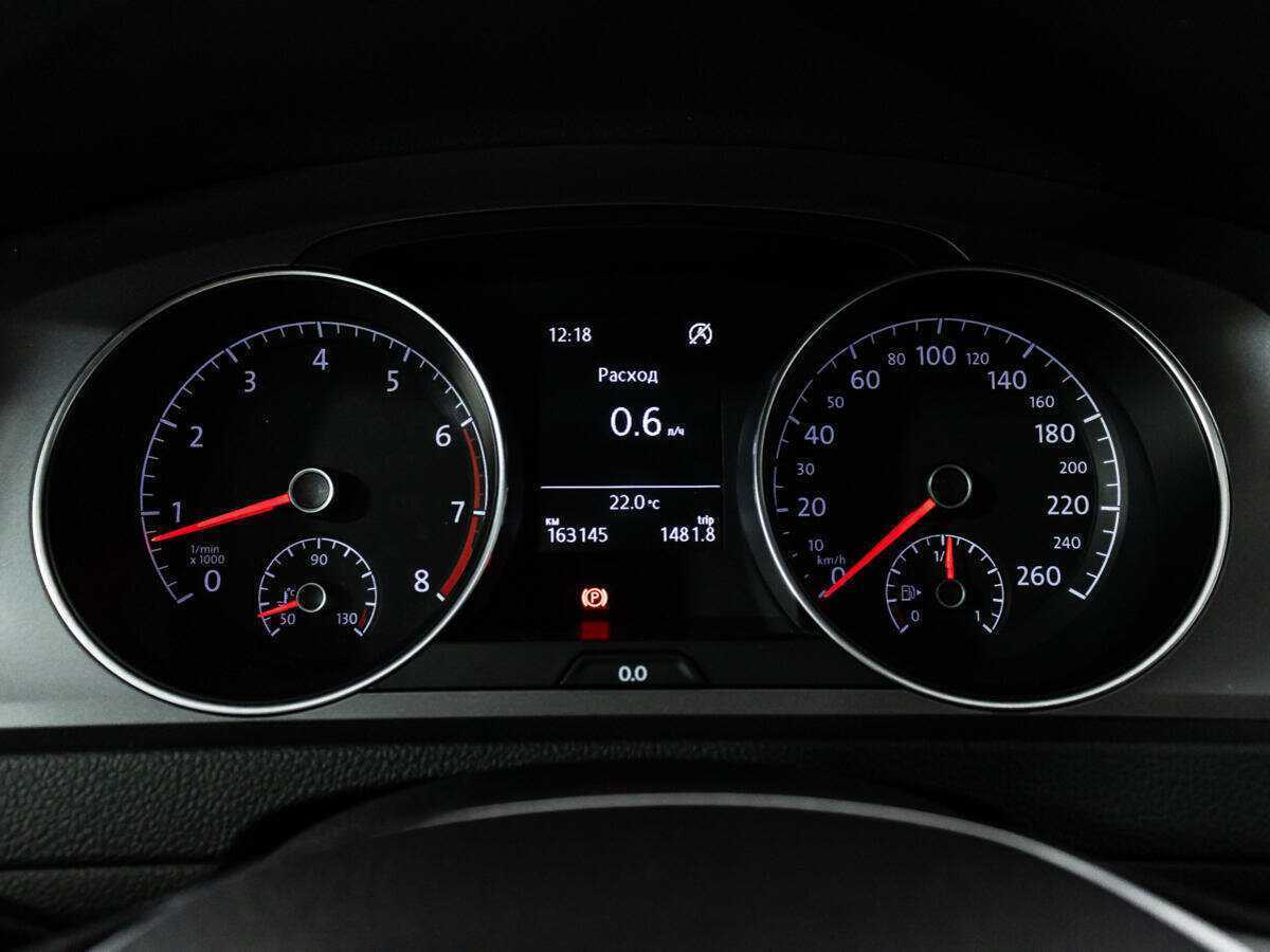 Б/У Фольксваген Гольф 2013 года. Фото: #11