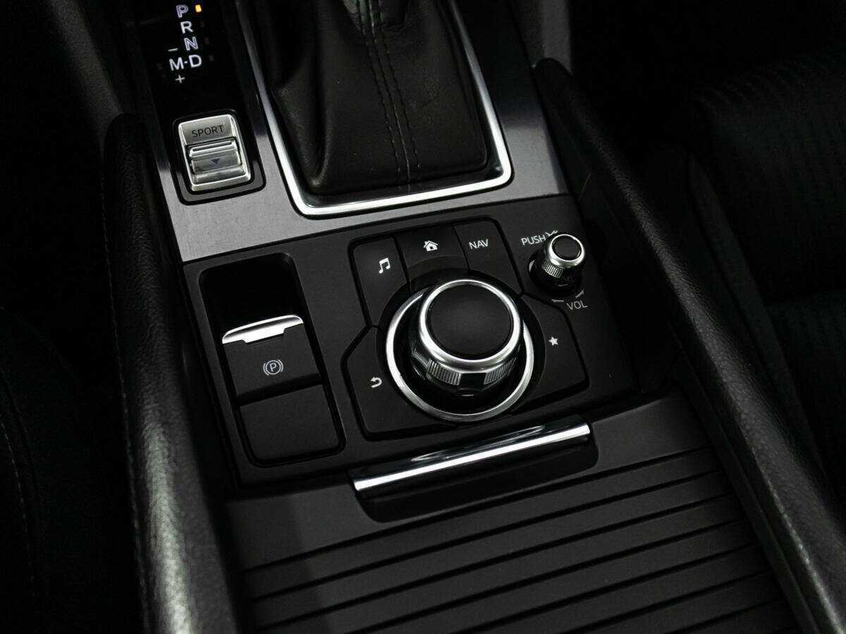 Б/У Мазда 6 2017 года. Фото: #15