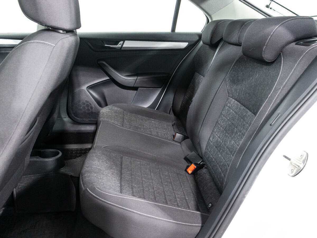 Б/У Шкода Рапид 2020 года. Фото: #9