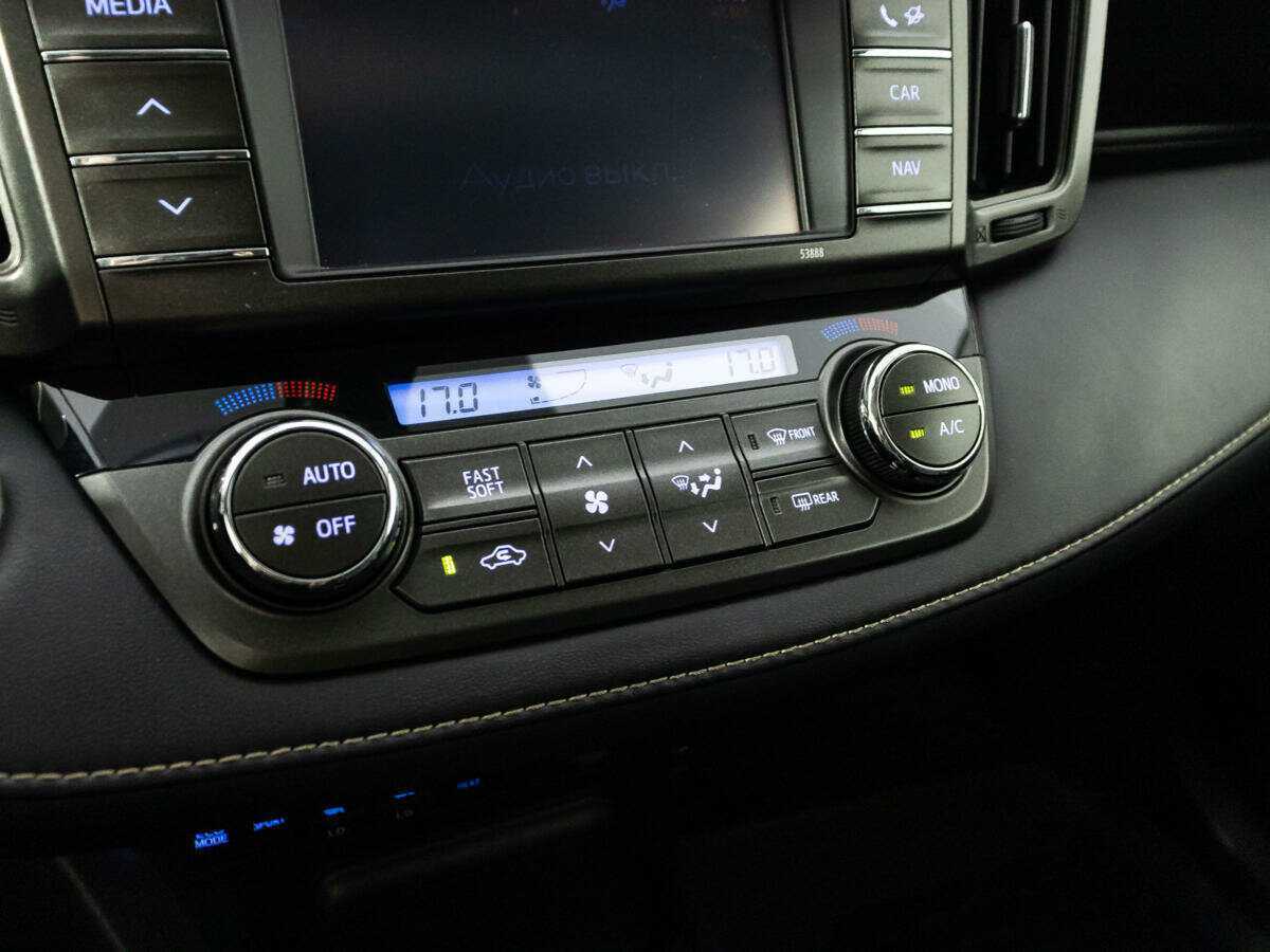 Б/У Тойота Рав4 2013 года. Фото: #15