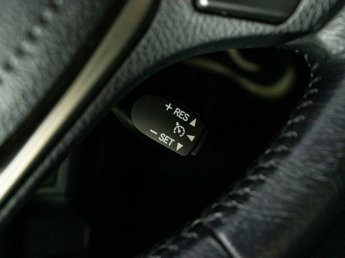 Б/У Тойота Рав4 2013 года. Фото: #18