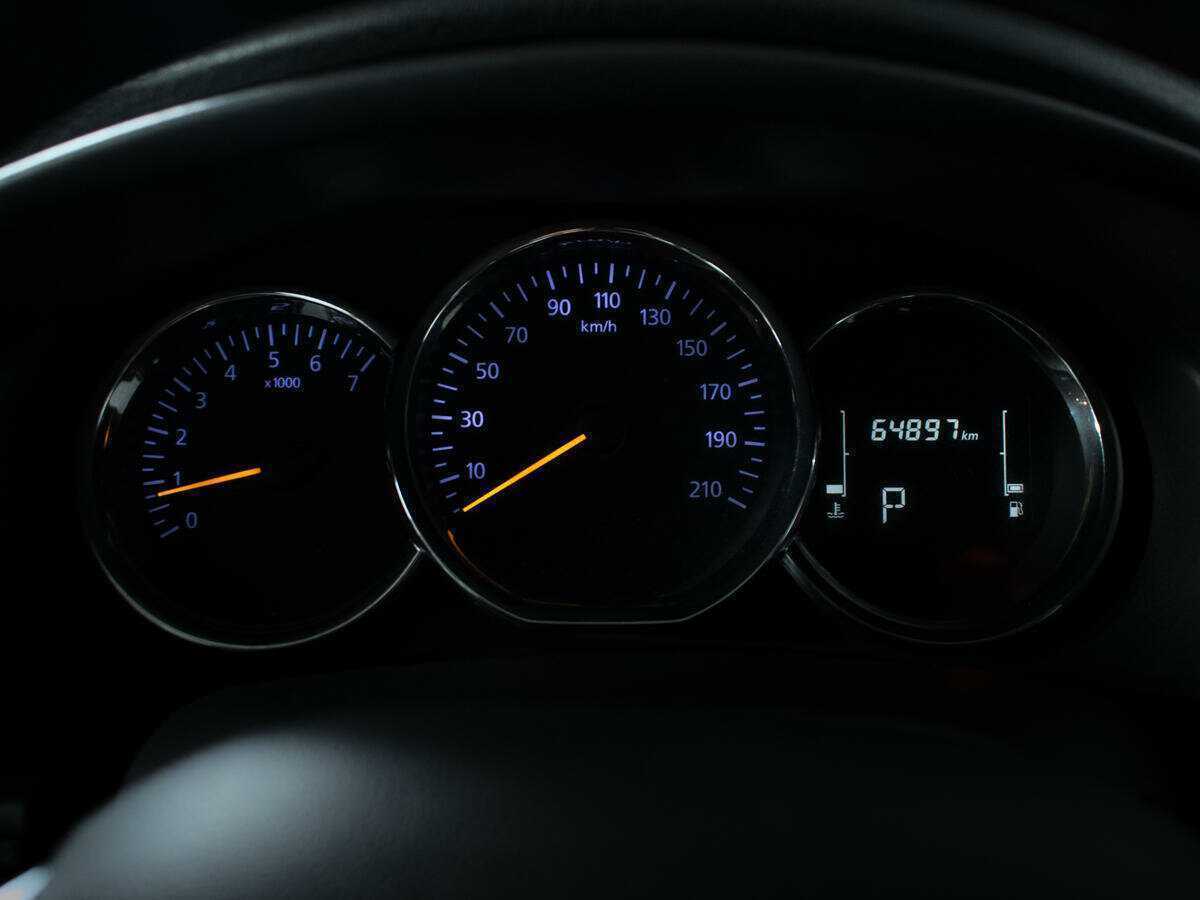 Б/У Рено Логан 2019 года. Фото: #10