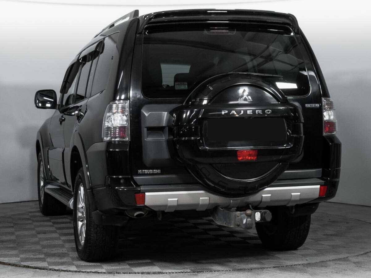 Mitsubishi Pajero 2014 года с пробегом. Фото: #6