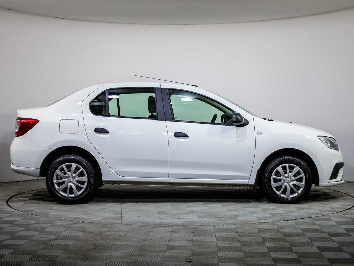 Б/У Рено Логан 2019 года. Фото: #2