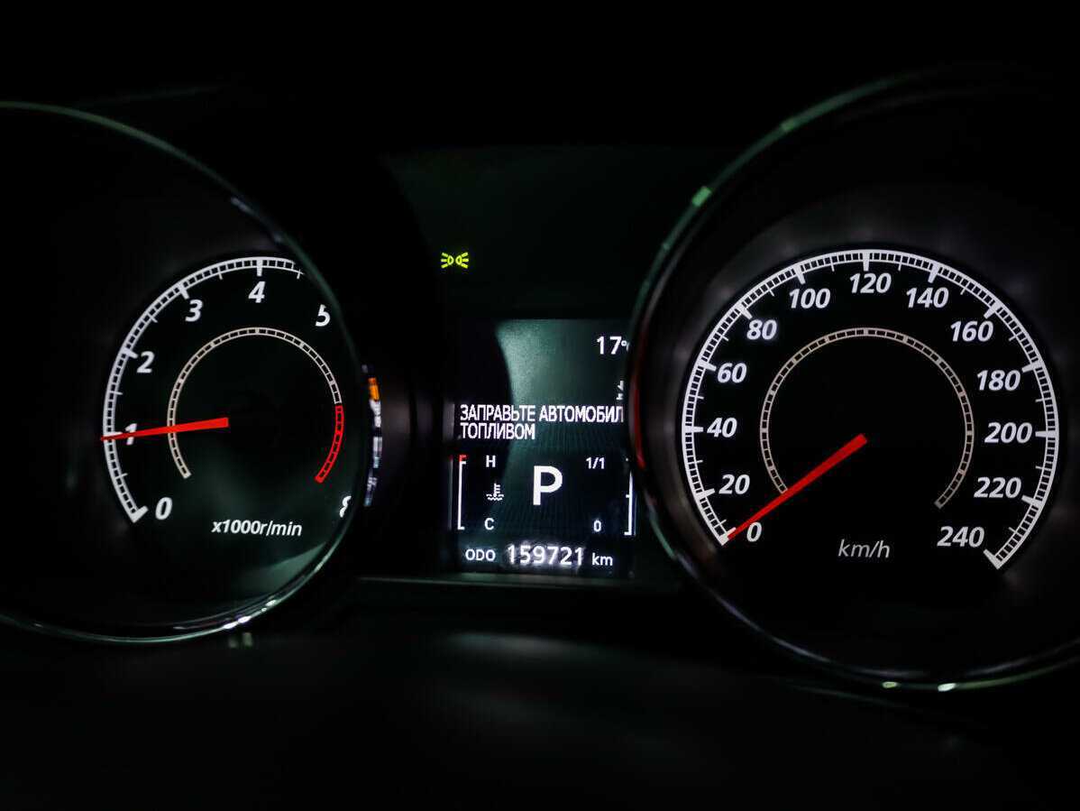 Б/У Митсубиши АС-Икс 2012 года. Фото: #18