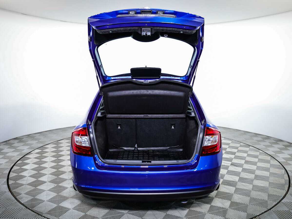 Б/У Шкода Рапид 2018 года. Фото: #18