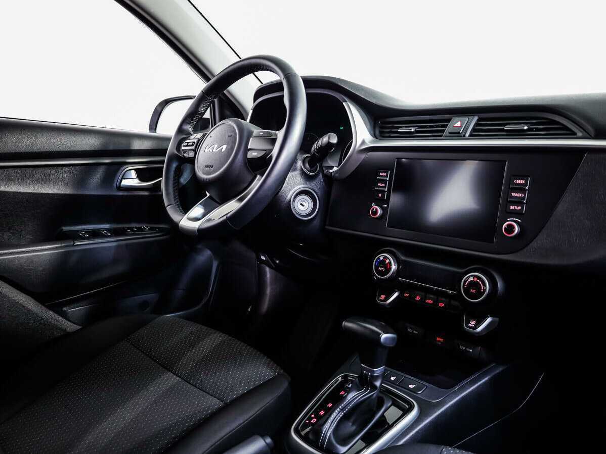 Б/У Киа Рио 2021 года. Фото: #7