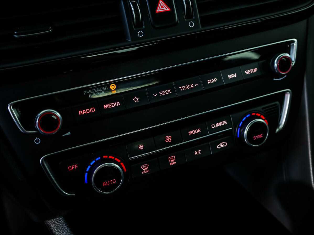 Б/У Киа Оптима 2019 года. Фото: #13