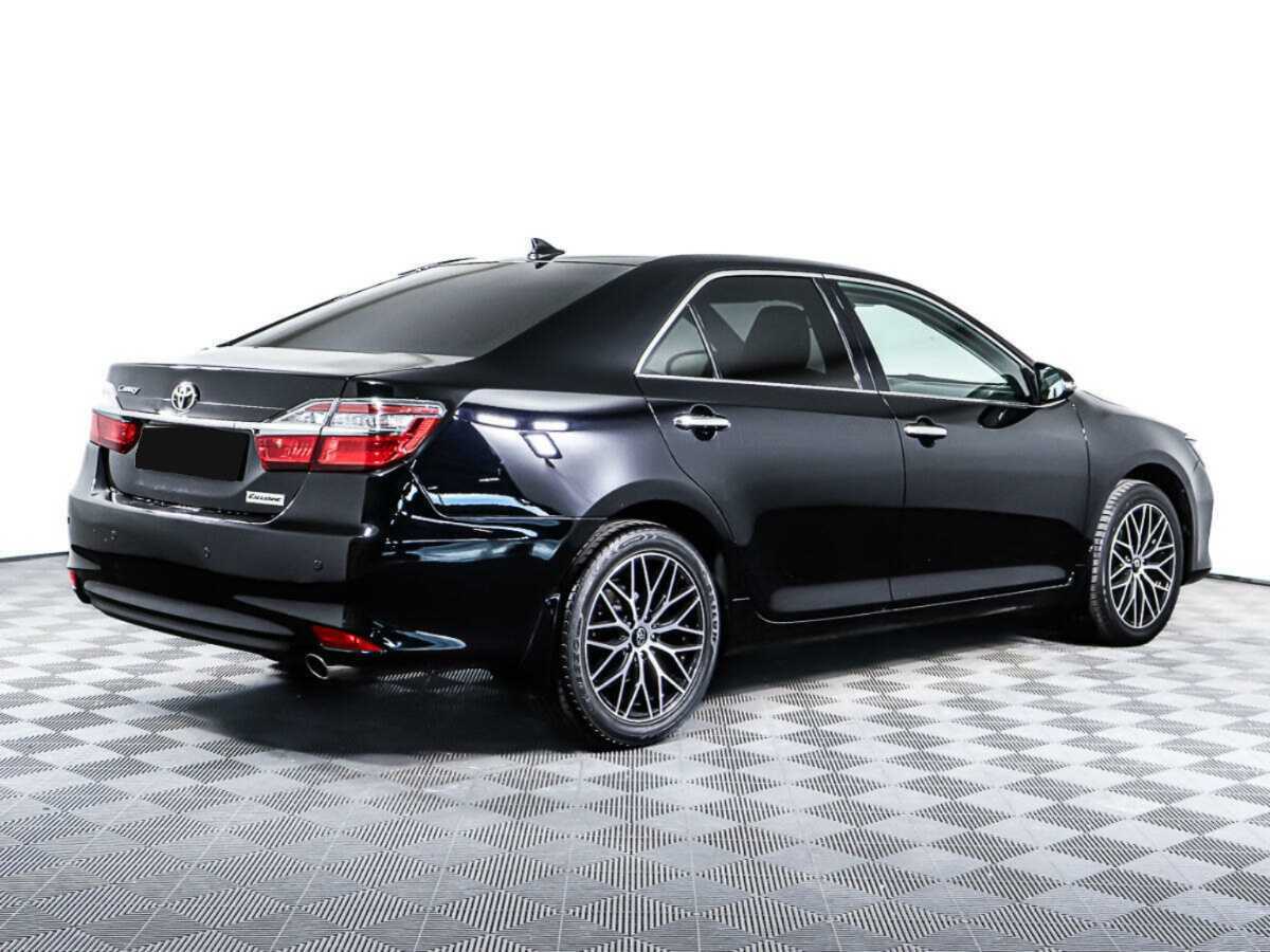 Toyota Camry 2017 года с пробегом. Фото: #3