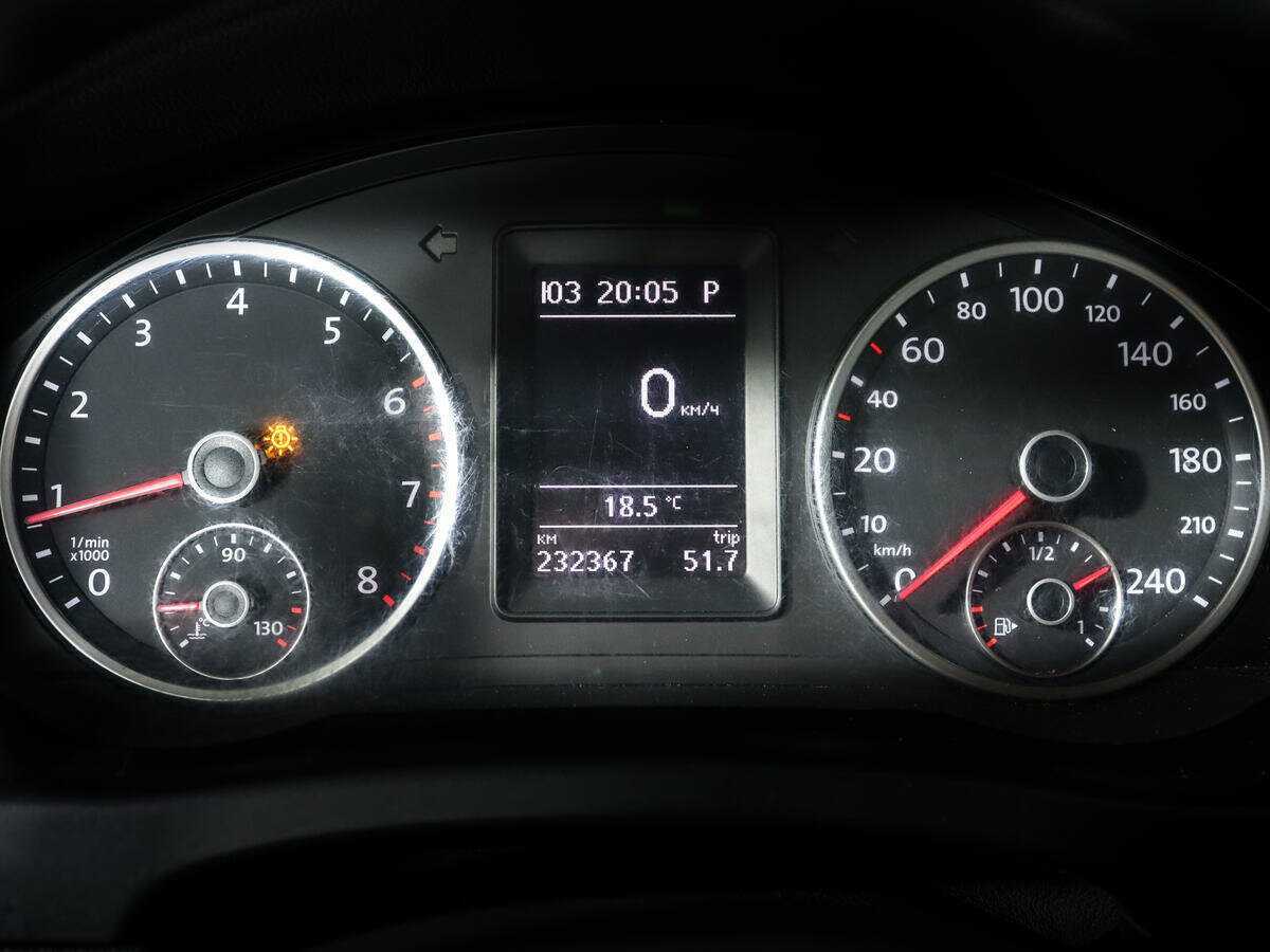 Б/У Фольксваген Тигуан 2012 года. Фото: #8