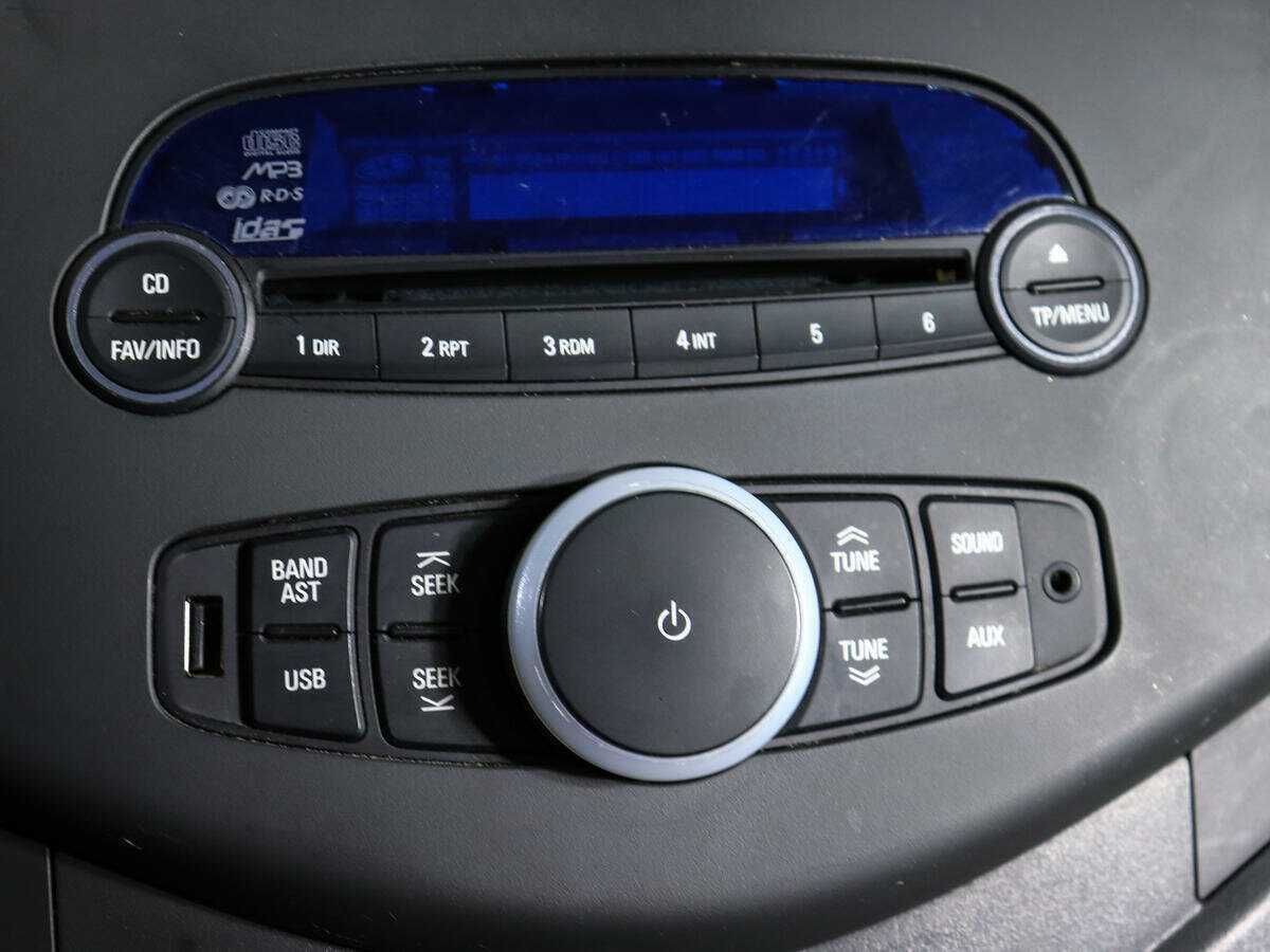 Б/У Шевроле Спарк 2012 года. Фото: #16