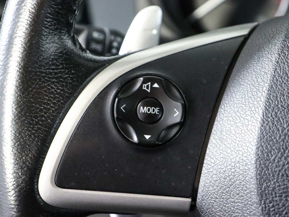 Б/У Митсубиши Оутлэндер 2013 года. Фото: #15