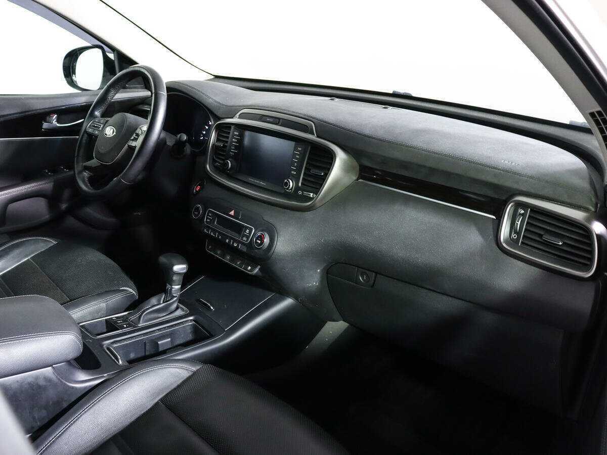 Kia Sorento 2018 года с пробегом. Фото: #9
