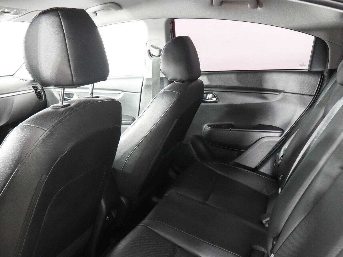 Б/У Киа Рио 2020 года. Фото: #11