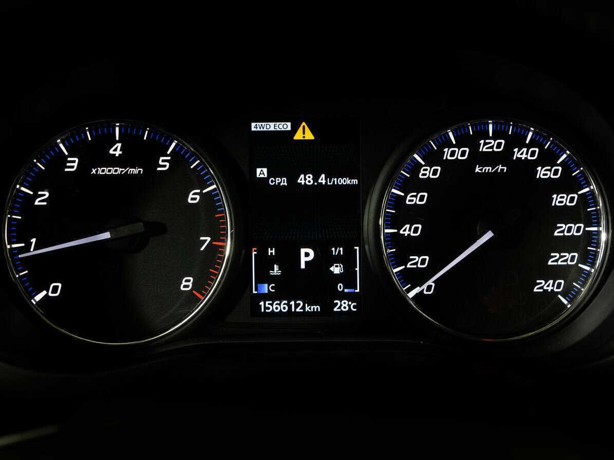 Б/У Митсубиши Оутлэндер 2018 года. Фото: #15