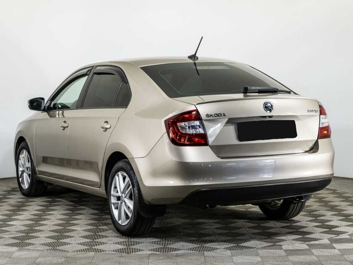 Б/У Шкода Рапид 2019 года. Фото: #5