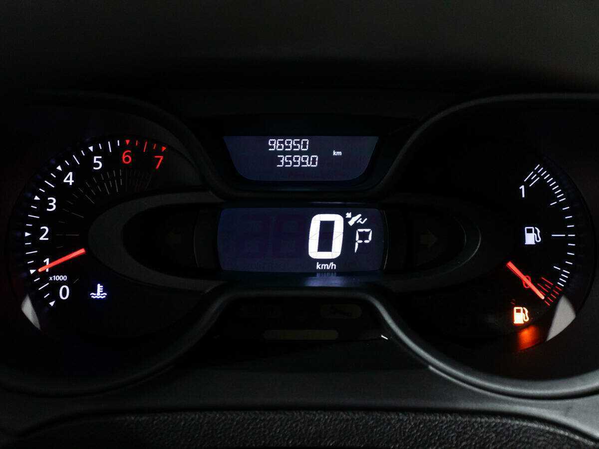 Б/У Рено Каптюр 2019 года. Фото: #11