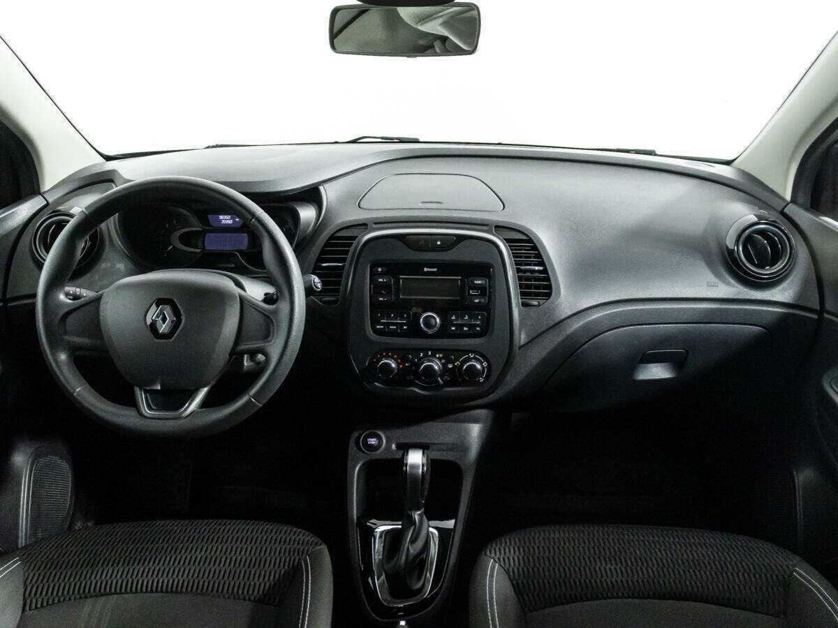 Б/У Рено Каптюр 2019 года. Фото: #12