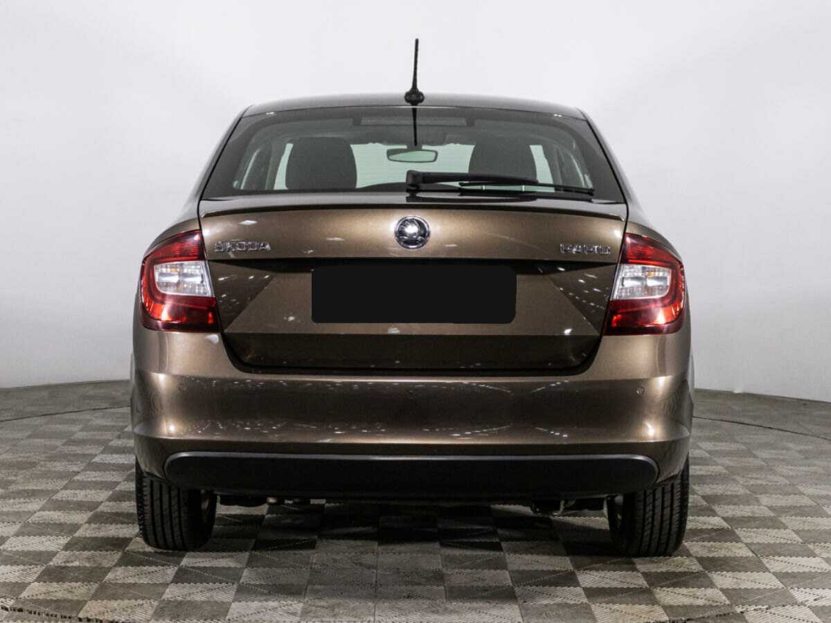 Б/У Шкода Рапид 2018 года. Фото: #5