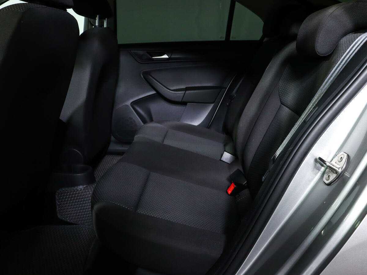 Б/У Фольксваген Поло 2021 года. Фото: #9