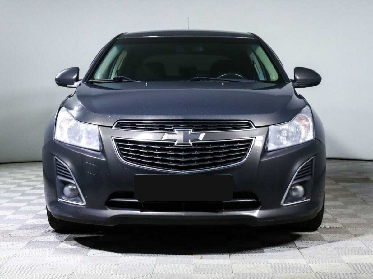 Б/У Шевроле Круз 2013 года. Фото: #1