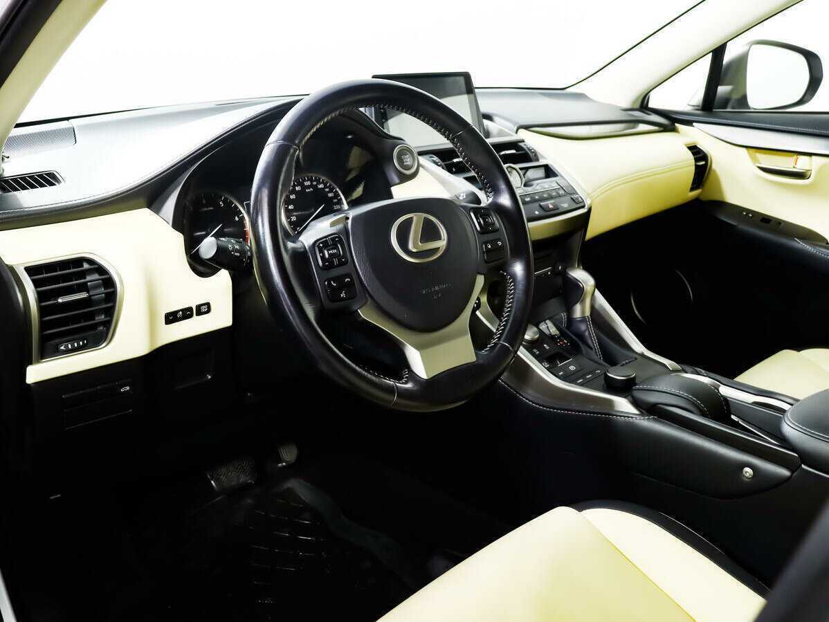 Lexus NX 2015 года с пробегом. Фото: #12