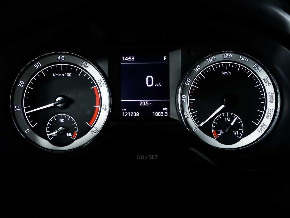 Б/У Шкода Октавия 2018 года. Фото: #9