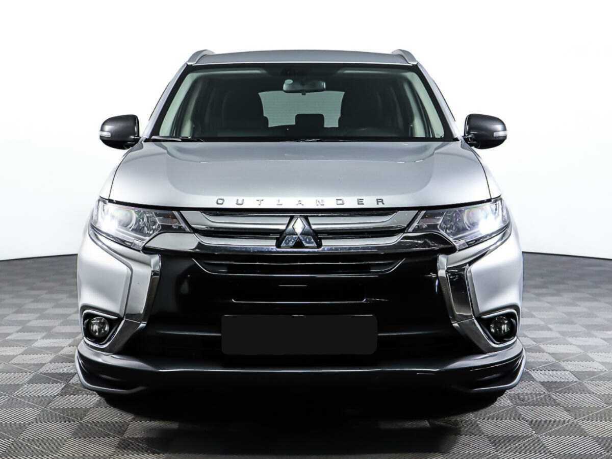 Mitsubishi Outlander 2018 года с пробегом. Фото: #1