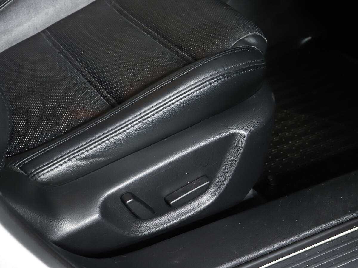 Б/У Мазда 6 2015 года. Фото: #13