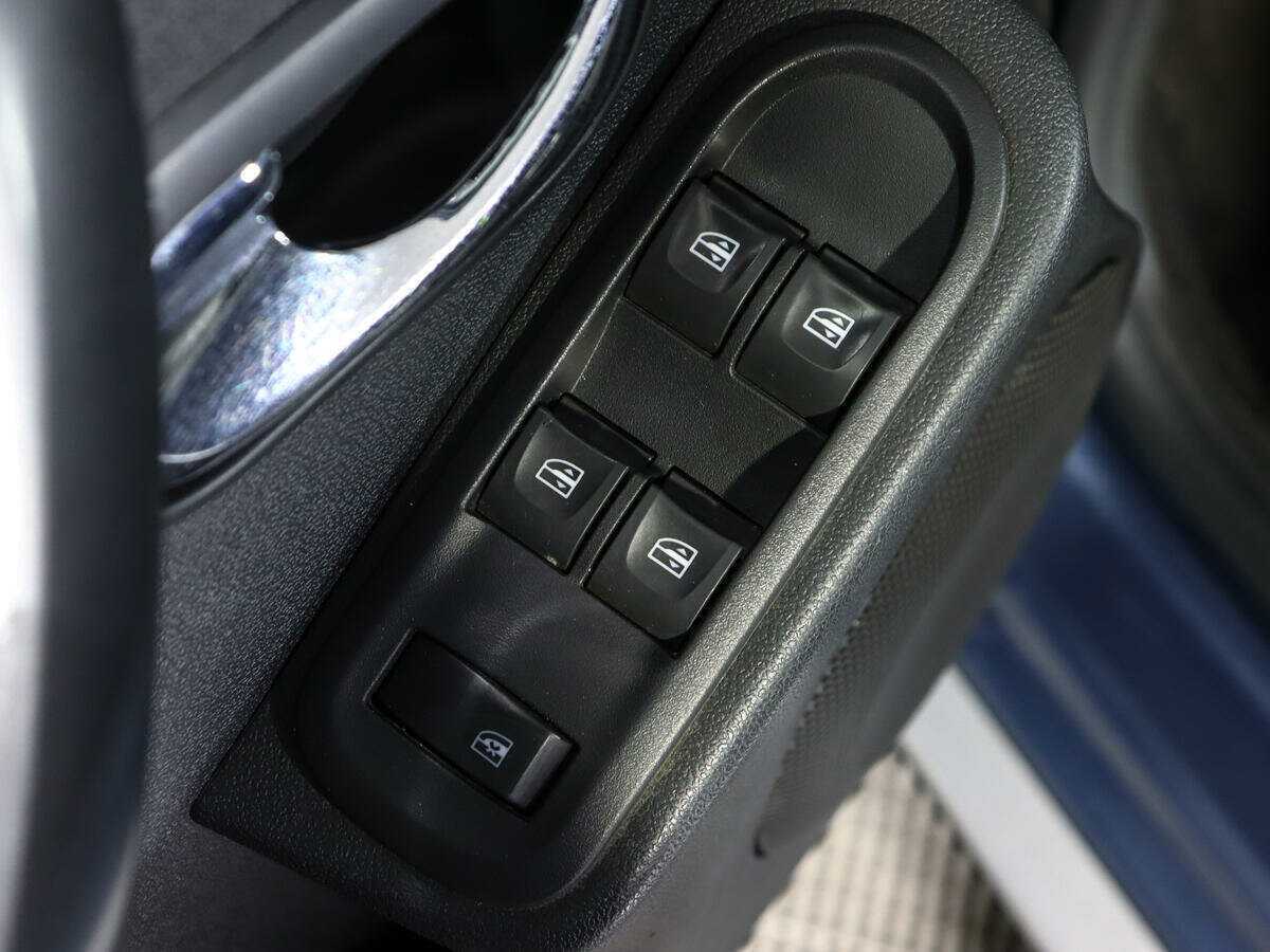 Б/У Рено Дастер 2017 года. Фото: #16