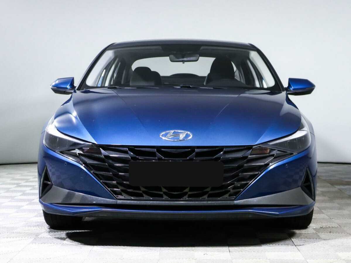 Hyundai Elantra 2022 года с пробегом. Фото: #1