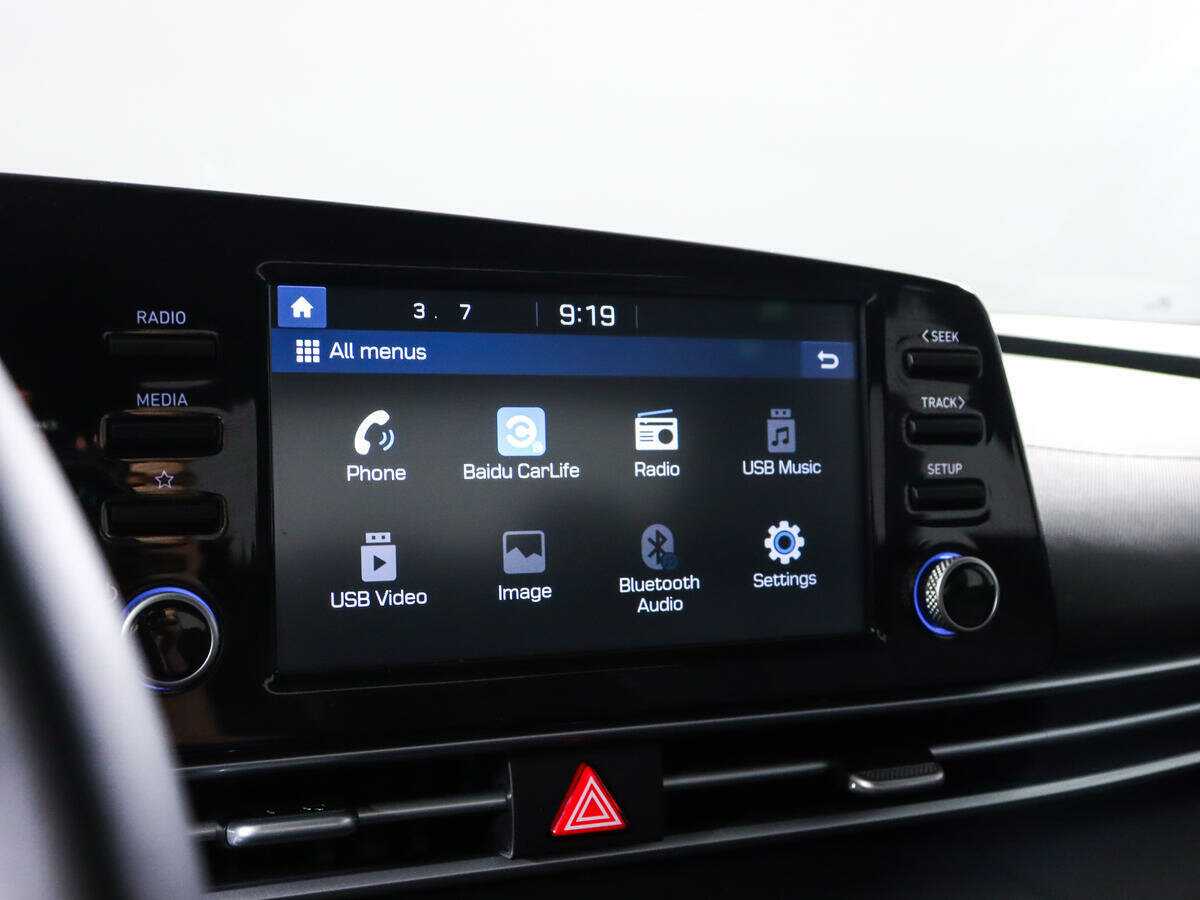 Hyundai Elantra 2022 года с пробегом. Фото: #14