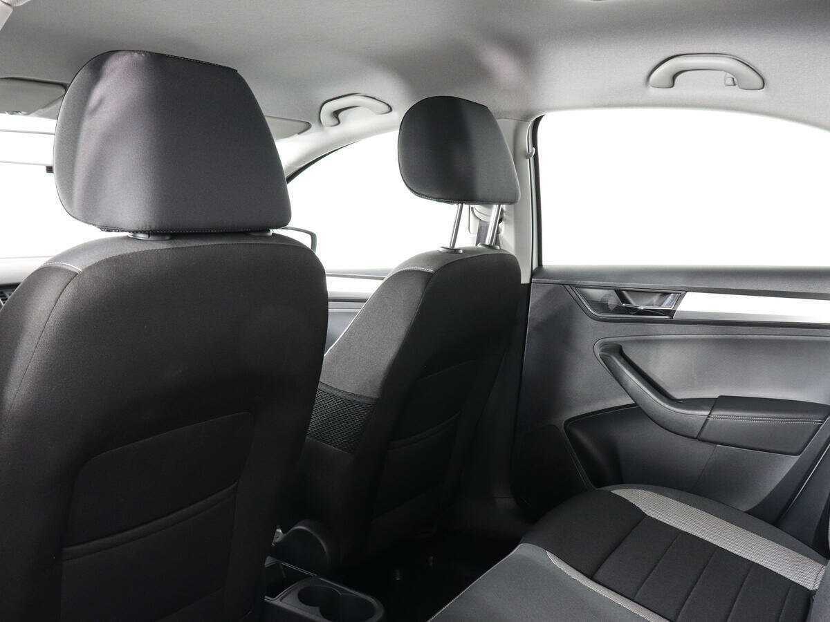 Skoda Rapid 2019 года с пробегом. Фото: #8