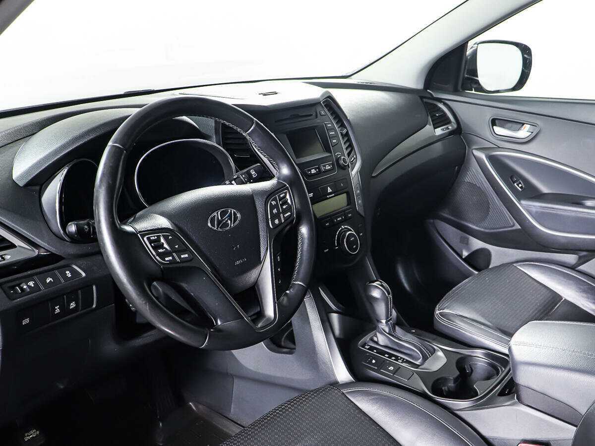 Б/У Хендай Санта Фе 2013 года. Фото: #12