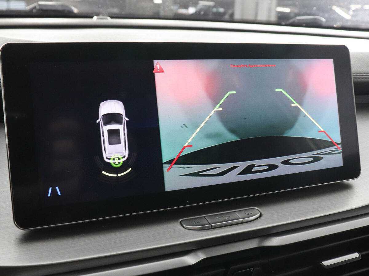 Б/У Джили Кулрэй 2021 года. Фото: #12