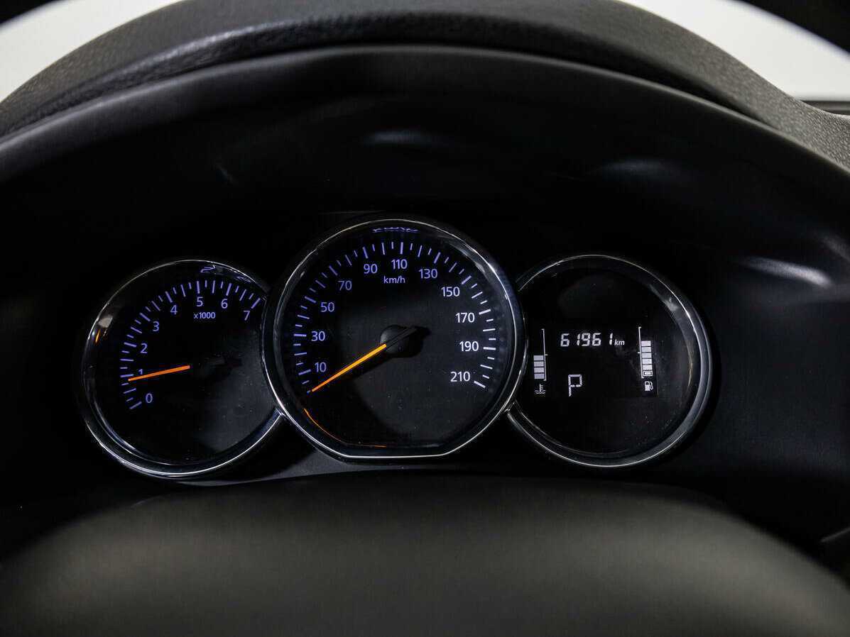 Б/У Рено Логан 2020 года. Фото: #11