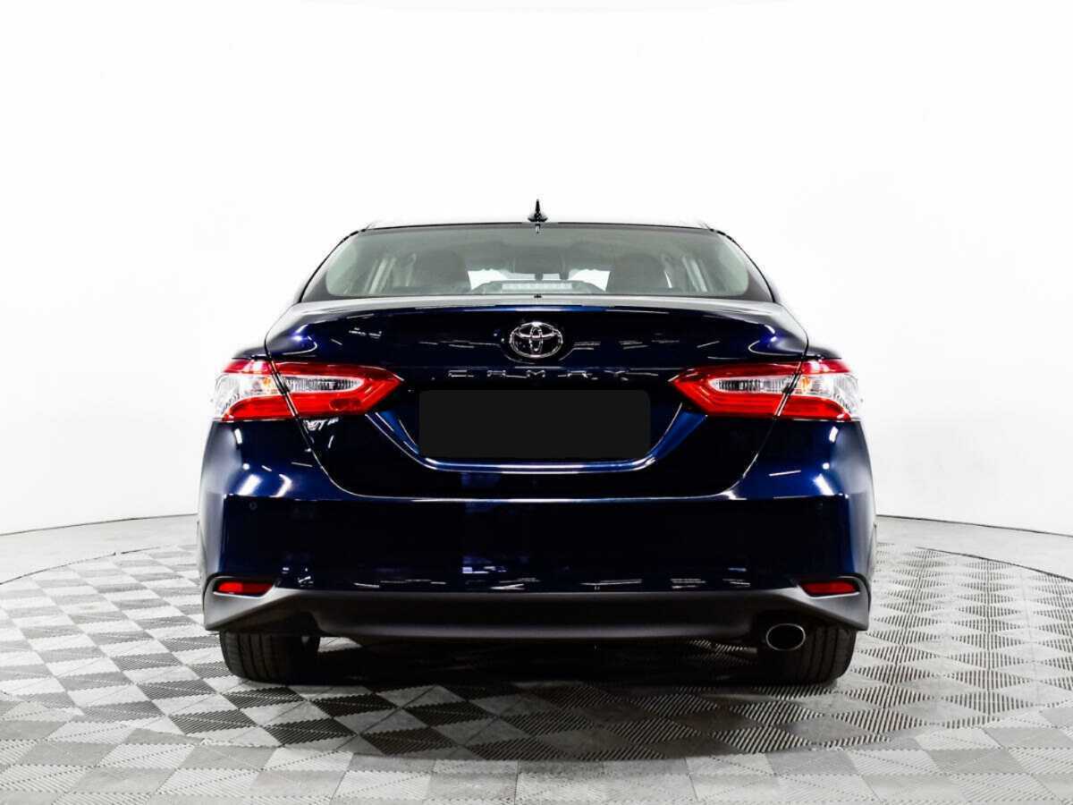 Toyota Camry 2019 года с пробегом. Фото: #5