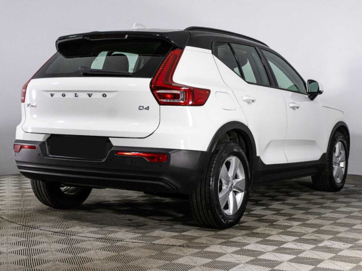 Volvo XC40 2018 года с пробегом. Фото: #4
