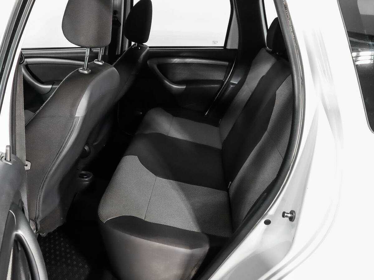 Б/У Рено Дастер 2017 года. Фото: #9