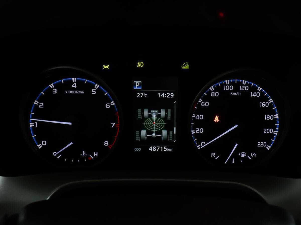 Toyota RAV4 2018 года с пробегом. Фото: #12