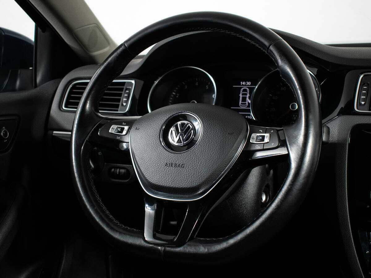 Б/У Фольксваген Джетта 2015 года. Фото: #13