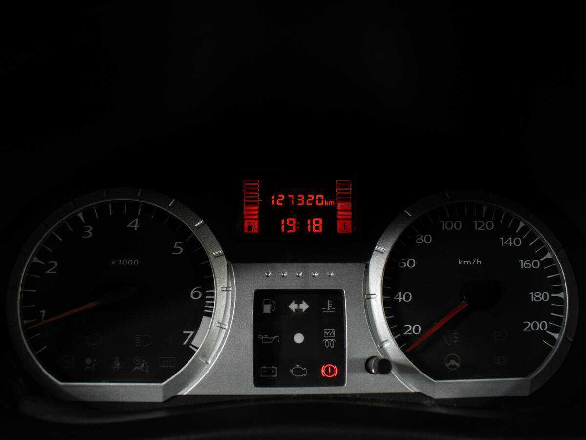 Б/У Лада (ВАЗ) Ларгус 2015 года. Фото: #8