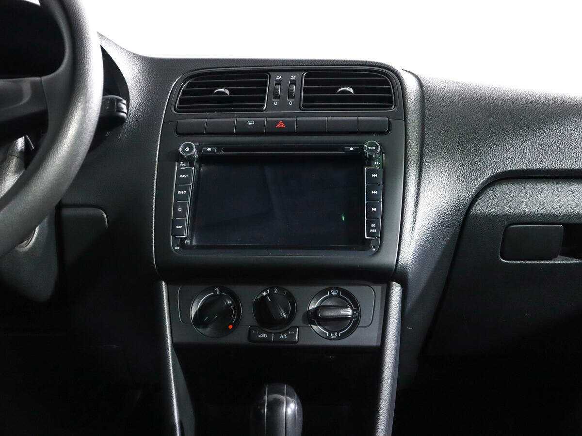 Б/У Фольксваген Поло 2020 года. Фото: #10