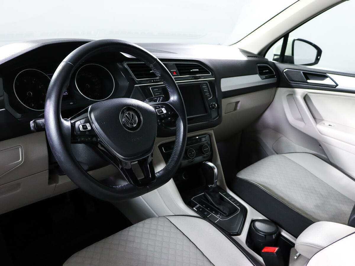 Volkswagen Tiguan 2017 года с пробегом. Фото: #11