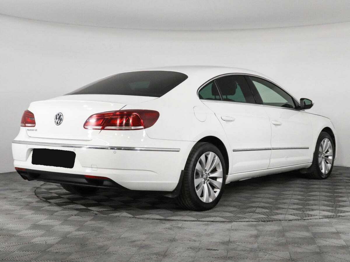Volkswagen Passat CC 2013 года с пробегом. Фото: #4